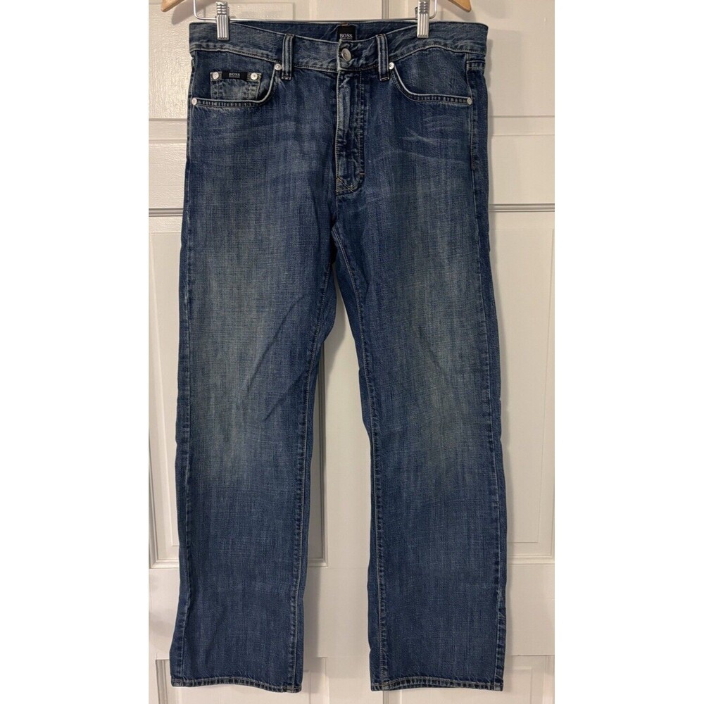MENS HUGO BOSS MEDIUM WASH REGULAR FIT STRAIGHT LEG BLUE JEANS 33X32